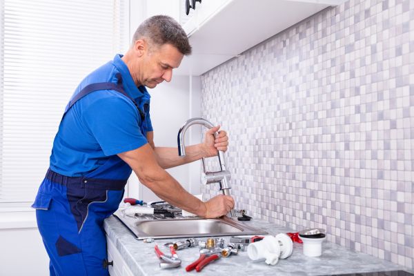Faucet Repair in Irving