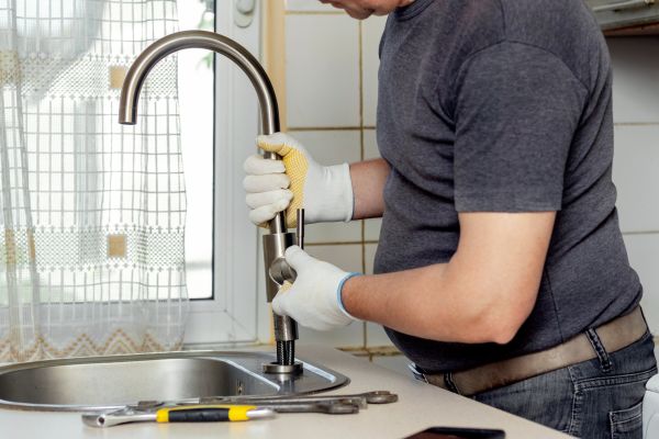 Kitchen Faucet Leak Repair in Irving