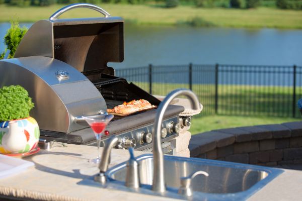 Outdoor Kitchen Plumbing in Irving